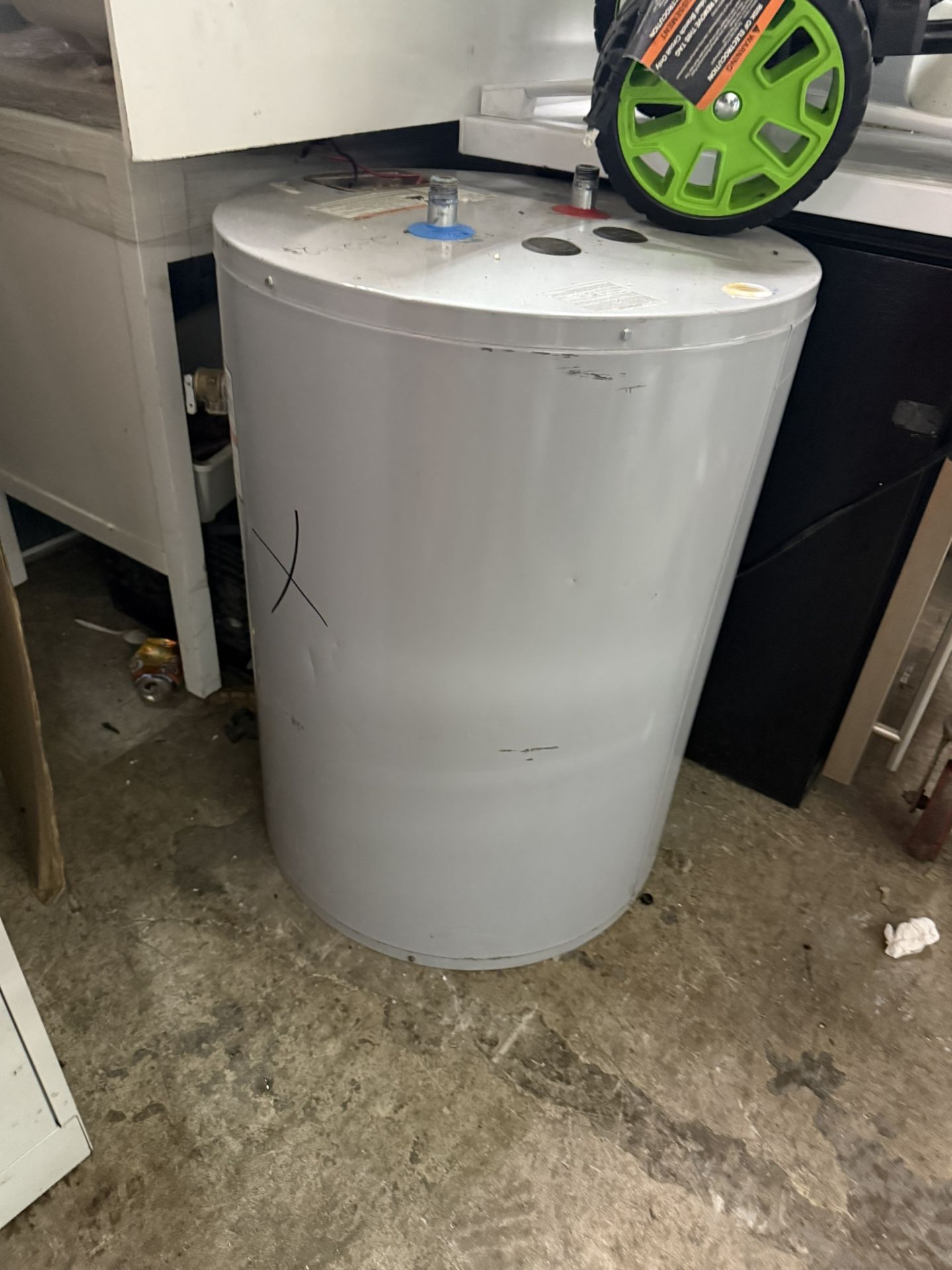 water heater electric 40 gallons