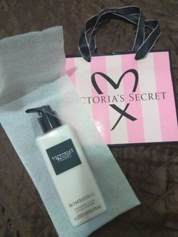 Full size Victoria's secret bombshell lotion
