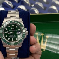Rolex Submariner Hulk W/CARD