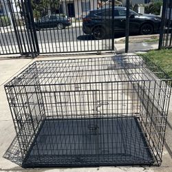 DOG CRATE SIZE 48