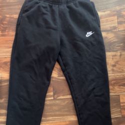 Nike Open Hem Sweat Pants Men’s M, STAIN/SCUFF SHOWN