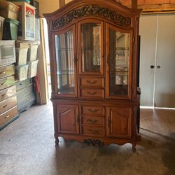 China Cabinet With Lights 