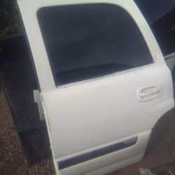 OEM GMC  Yukon Doors,fits: Tahoe Escalade