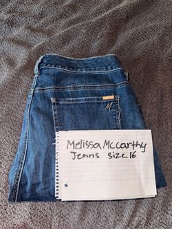 Melissa McCarthy jeans
