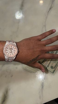 AP rose and white watch