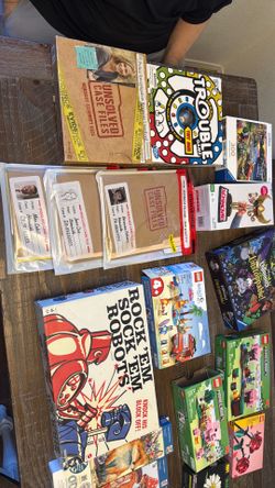 Games, legos, puzzle