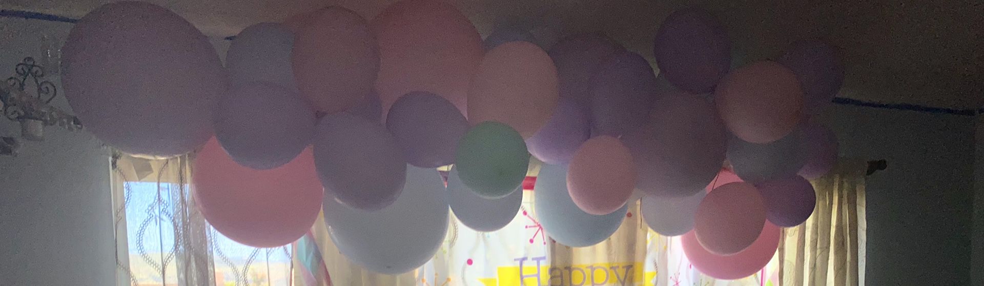 Balloon garland kit