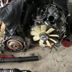 2009 Chevy Silverado 2500HD 6.0 Gas Motor Transmission And Transfer Case