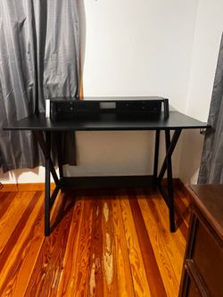 Black Gaming Desk with Monitor Riser