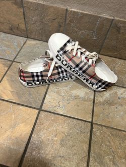 Burberry shoes