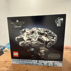 Lego Star Wars Millenium Falcon Set 75375