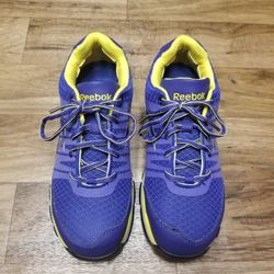 New!! Reebok Women Steeltoe Sneaker Sz/ 9