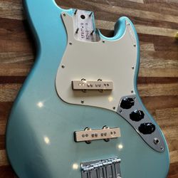 Squier Jazz Bass Loaded Body Active Electronics