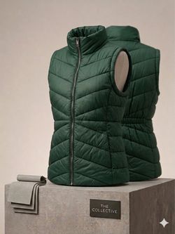Calvin Klein Women’s Quilted Chevron Puffer Vest – Hunter Green