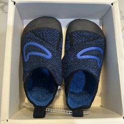 Nike Swoosh 1
