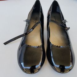 Dress Shoes Size 4