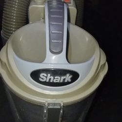 Shark navigator 