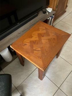 End table