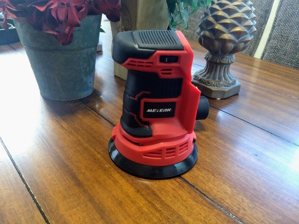 METERK CORDLESS SANDER( W/O BATTERY)