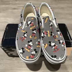 Mickey Mouse Vans. Men Size 9