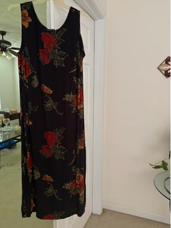 Dress. Size 22. Beautiful