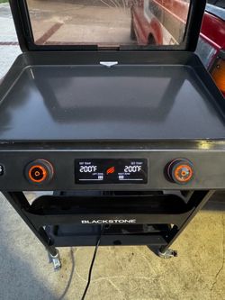 Blackstone 22” Electric Griddle with Cart – Only Used Twice