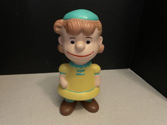Vintage Peanuts Lucy Ceramic Figure Hand Painted 