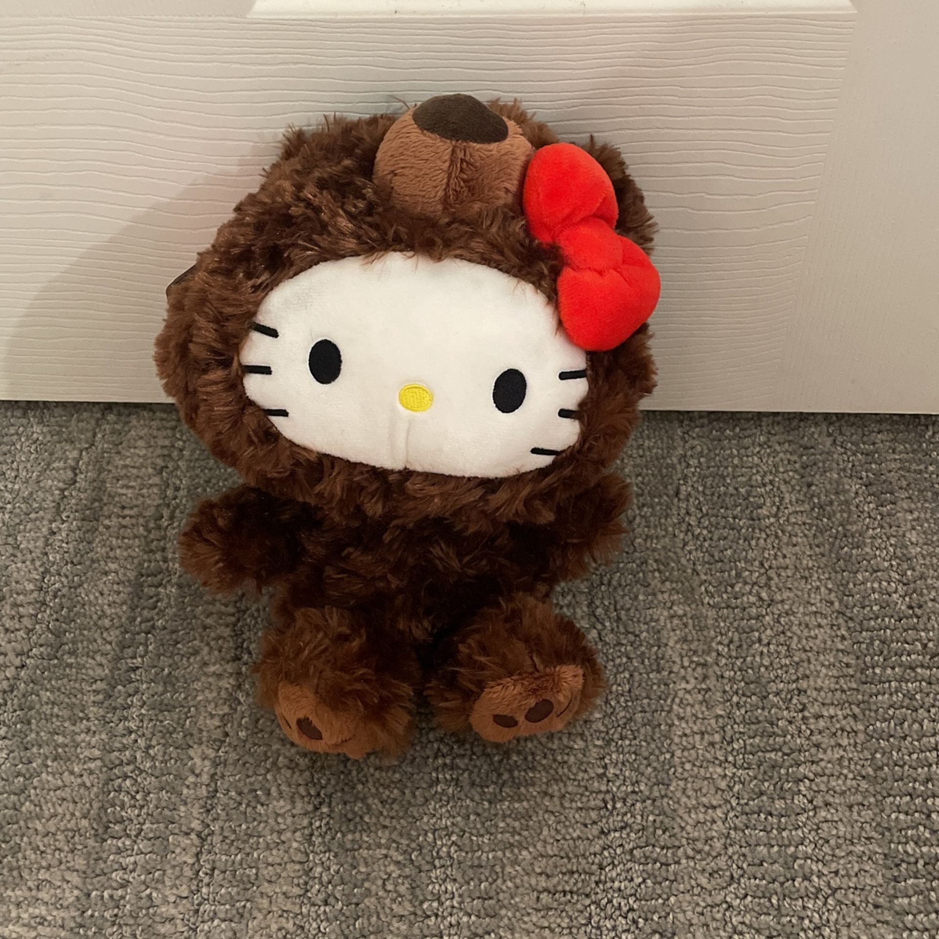 Hello Kitty, Plushy