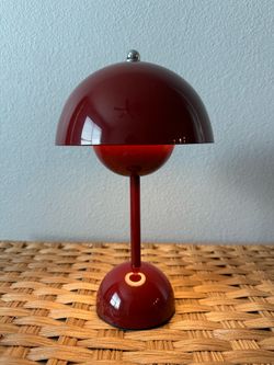Small Red Mushroom Lamp (Rechargeable) + USBC cable