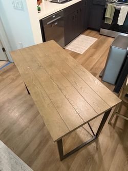 2’x4’ Desk
