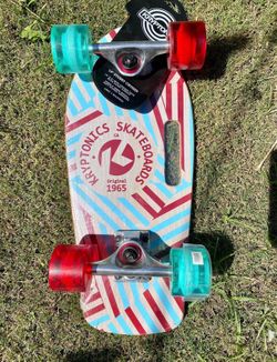 Kryptonics 19” Stubby Cruiser With Handle