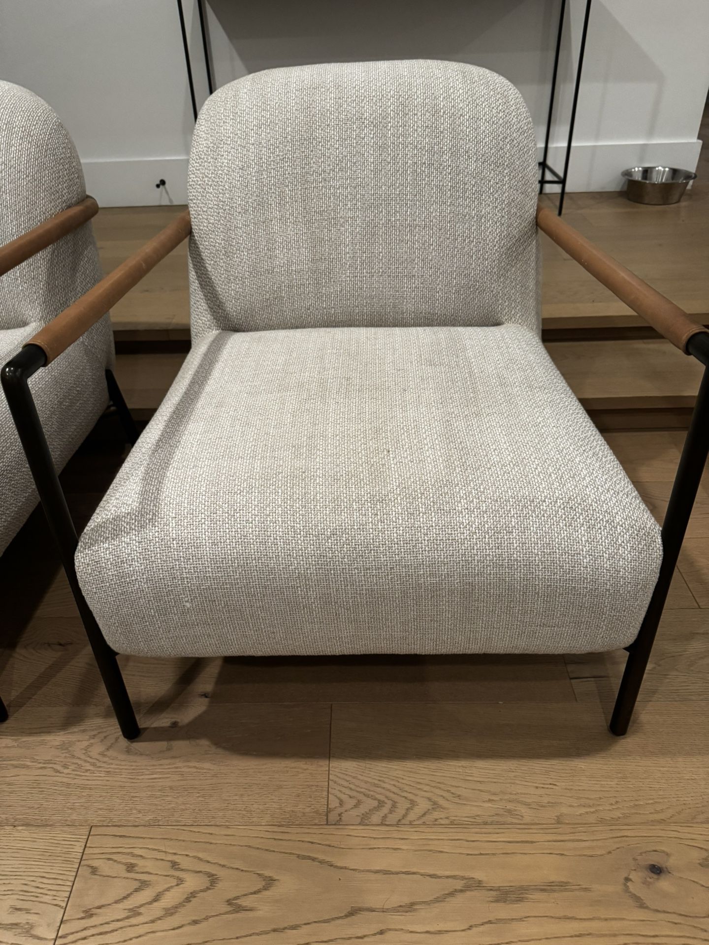 Living Spaces Accent chairs