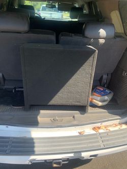 Custom box 10’’ subwoofer JL