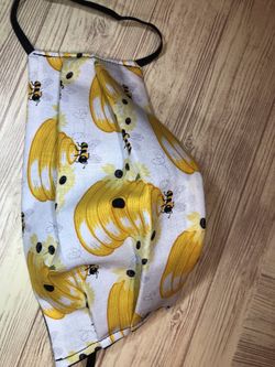 Honey bee face mask