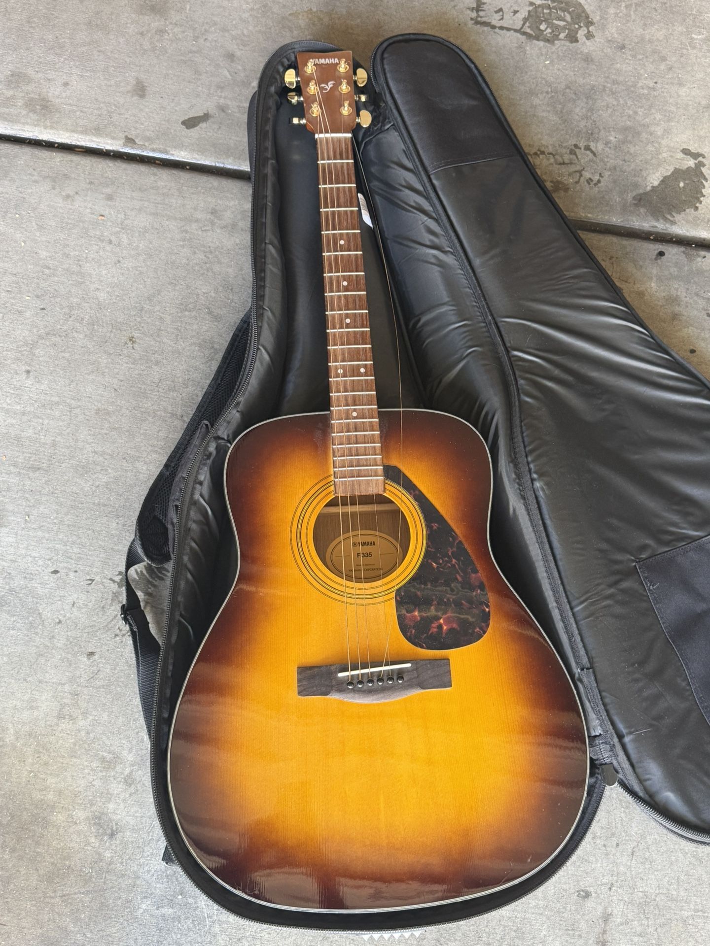 Yamaha Guitar
