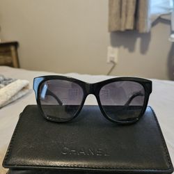 Chanel Sunglass 