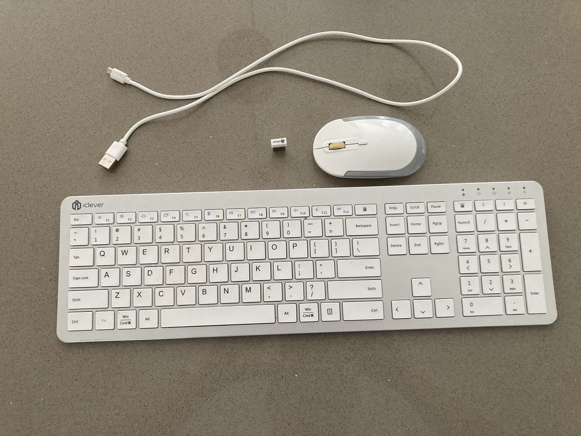 iClever GK08 Wireless Keyboard and Mouse