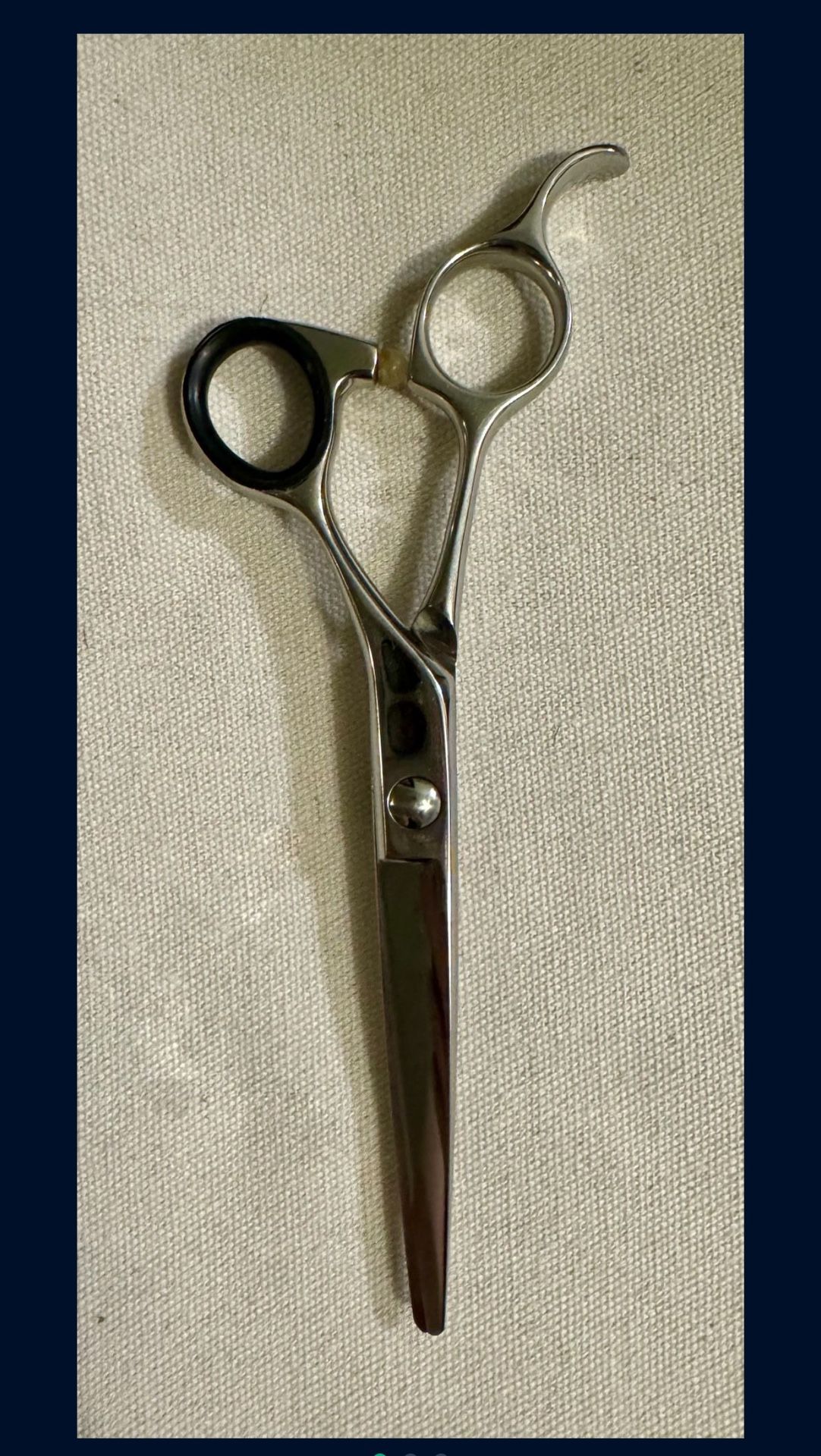 Like New 7”inch Toni & Guy Hair cutting Scissors (FIRM ON PRICE)