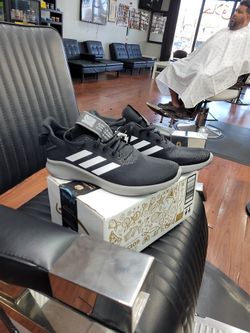 Adidas Sense SenseBounce Size 12