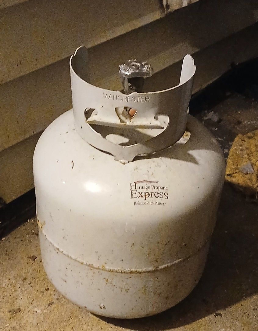 20 Lb Empty Propane Tank