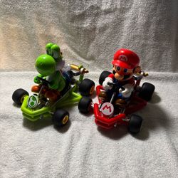 Carrera Nintendo Mario Kart RC Cars Mario and Yoshi (NO REMOTE)