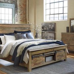 Wooden Queen Platform Storage Bed- Still Available