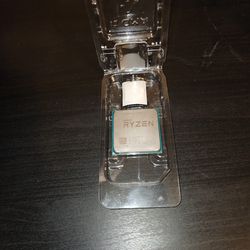 CPU: AMD RYZEN 5 2600X