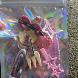 Hello Kitty Hair Clips 