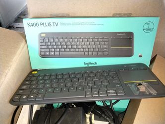 Keyboard Mouse pad Logitech K400 Plus New And Used