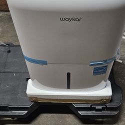 Dehumidifier 