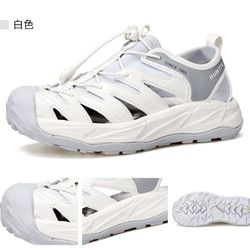 Brand New Woman’s White Sandals 