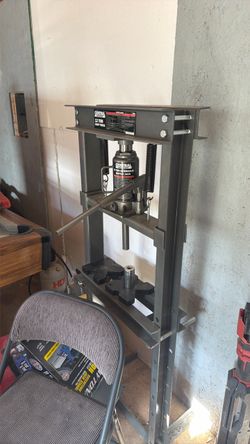 Hydraulic jack