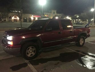 2006 chevy silverado 4x4 128k very clean