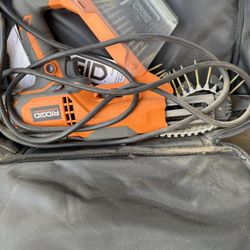 Rigid COLLATED SCREWDRIVER